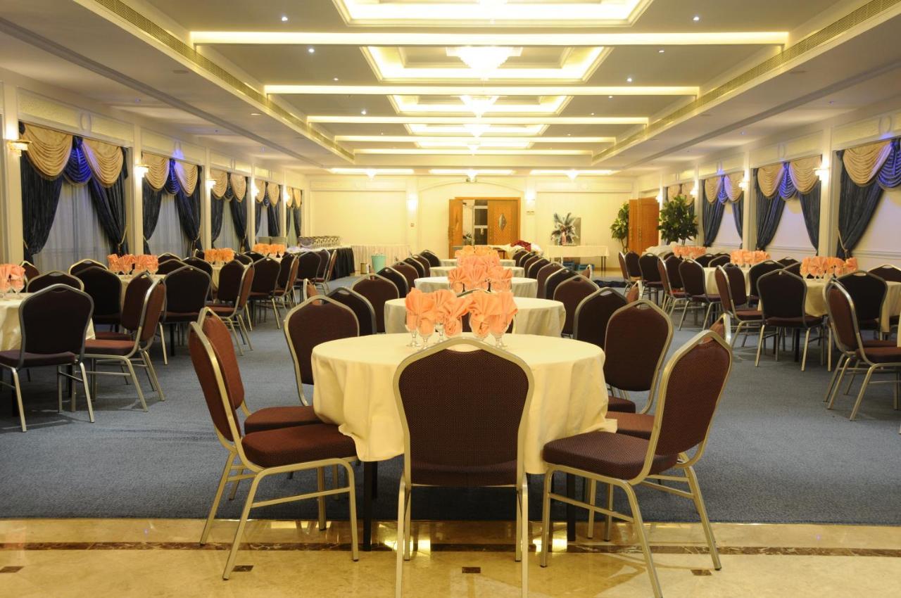 Johny International Hotel Маскат Екстер'єр фото