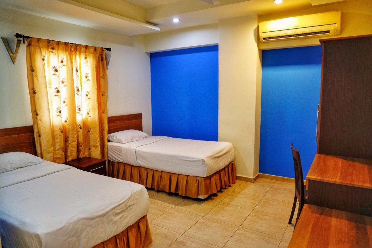 Johny International Hotel Маскат Екстер'єр фото